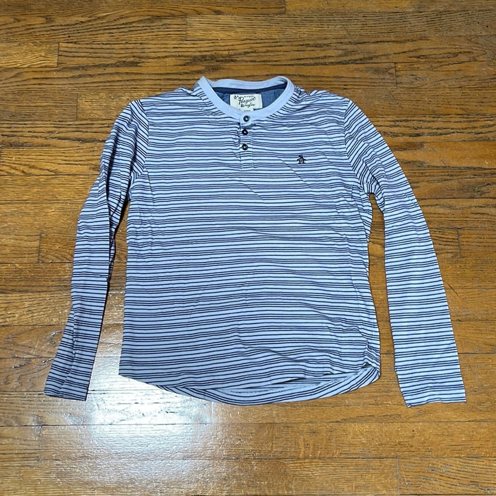 NWOT Mens Original Penguin long sleeve Henley. Size M